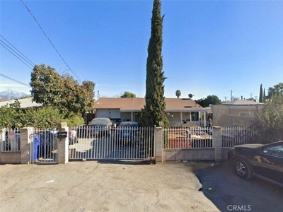Home For Sale In Azusa, California