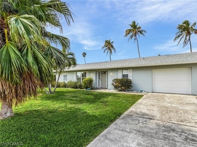 Home For Sale In Bokeelia, Florida