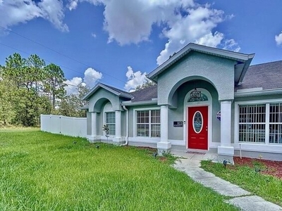 Home For Sale In Citrus Springs, Florida