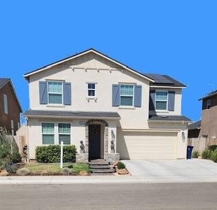 Home For Sale In Clovis, California