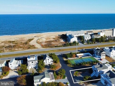 Home For Sale In Fenwick Island, Delaware