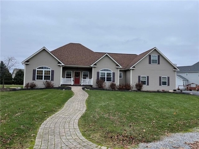 Home For Sale In Geneseo, New York