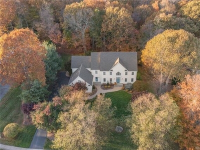 Home For Sale In Glastonbury, Connecticut