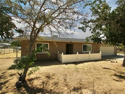 Home For Sale In Joshua Tree, California