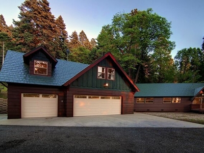 Home For Sale In Lake Arrowhead, California