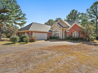 Home For Sale In Madison, Mississippi