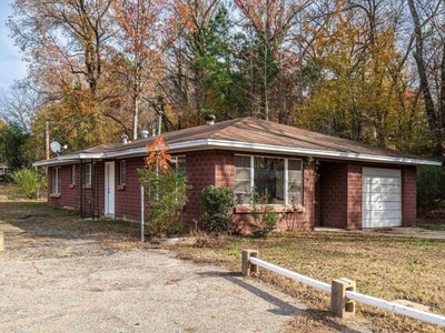 Home For Sale In Malvern, Arkansas