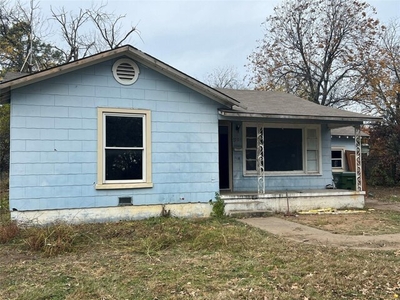 Home For Sale In Mineral Wells, Texas