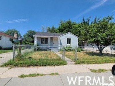 Home For Sale In Murray, Utah