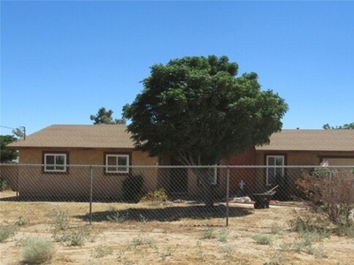 Home For Sale In Phelan, California