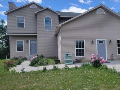 Home For Sale In Saint Anthony, Idaho