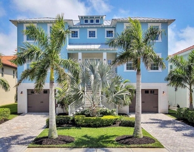 Home For Sale In Saint Pete Beach, Florida