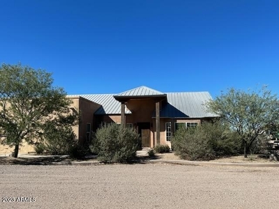 Home For Sale In San Simon, Arizona