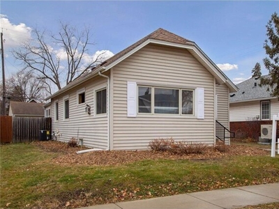 Home For Sale In South Saint Paul, Minnesota