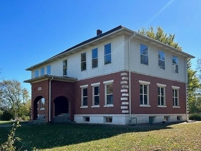 Home For Sale In Stilwell, Kansas
