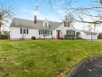 Home For Sale In Stratford, Connecticut