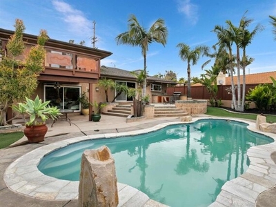 Home For Sale In Vista, California