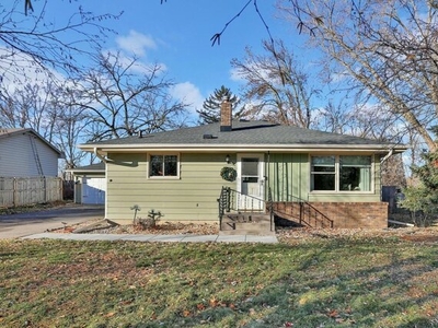 Home For Sale In White Bear Lake, Minnesota