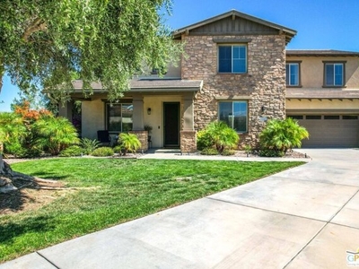 Home For Sale In Winchester, California