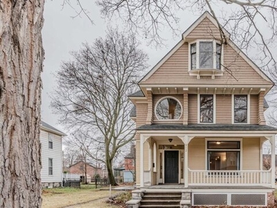 Home For Sale In Ypsilanti, Michigan