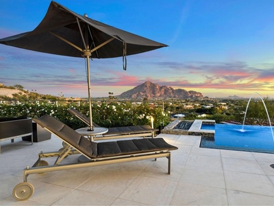 Luxury Detached House for sale in Paradise Valley, United States
