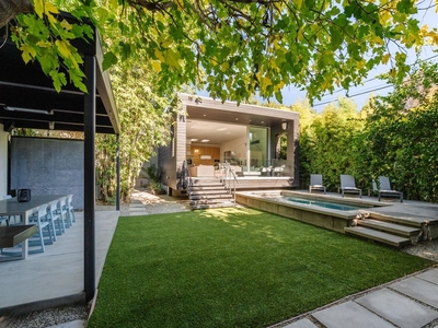Luxury Detached House for sale in West Hollywood, United States
