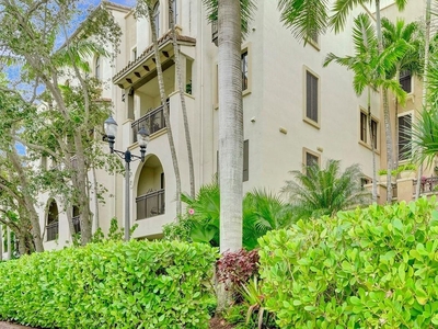 Luxury Townhouse for sale in Sunrise, Florida