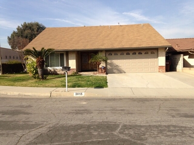 Room For Rent, Hacienda Heights , Large Bedroom Open Space To Stretc
