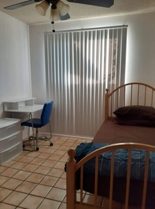 Room For Rent, Tempe, Great Homestay For Asu Students