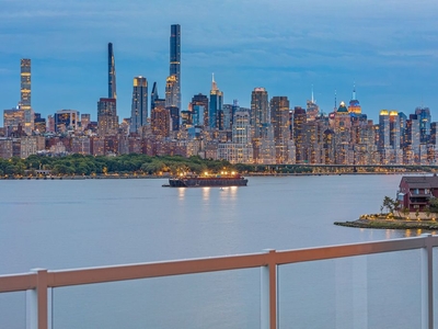 3 bedroom luxury Apartment for sale in Edgewater, United States