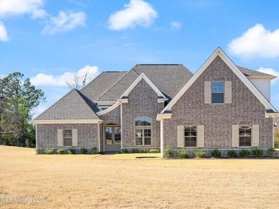 4 bedroom, Southaven MS 38672