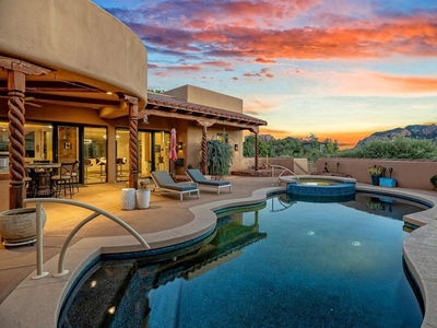 Luxury House for sale in Sedona, Arizona