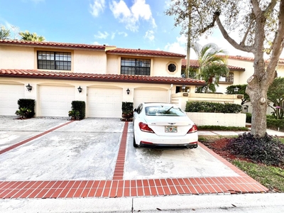 Luxury Townhouse for sale in Boca Raton, Florida