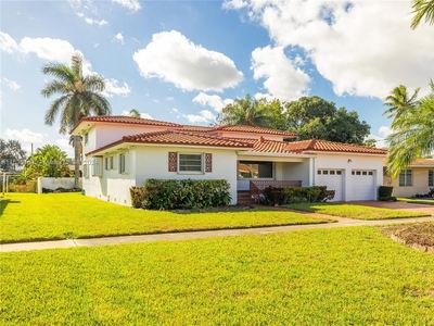 Luxury Villa for sale in Miami Shores, Florida