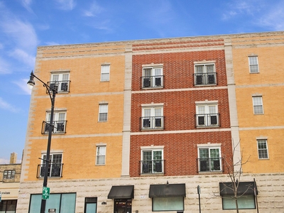 3225 W Fullerton Ave #3NW, Chicago, IL 60647