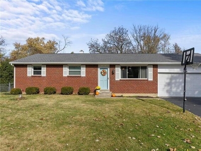 Home For Sale In Beavercreek, Ohio