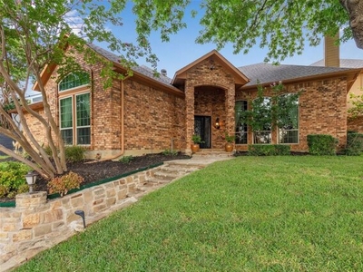 Home For Sale In Carrollton, Texas