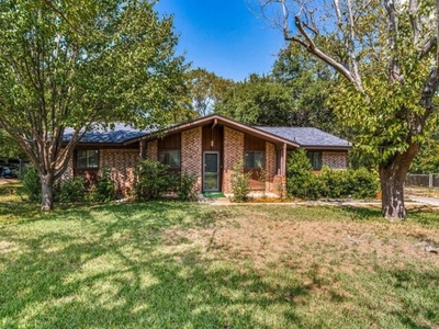 Home For Sale In Cedar Hill, Texas