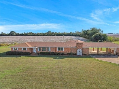 Home For Sale In Colquitt, Georgia