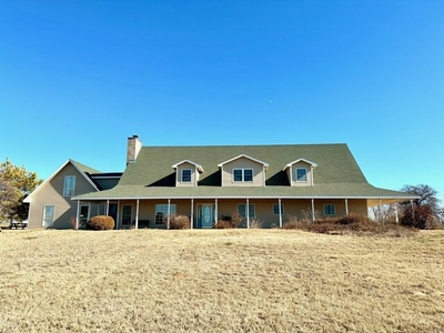 Home For Sale In Drummond, Oklahoma