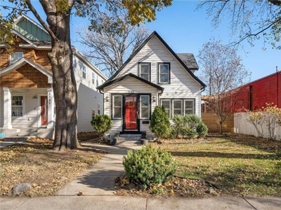 Home For Sale In Minneapolis, Minnesota