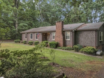 Home For Sale In Spartanburg, South Carolina