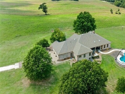 Home For Sale In Summers, Arkansas