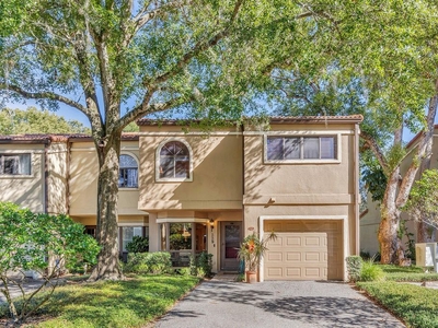 Luxury Flat for sale in Maitland, Florida