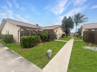 1502 Waterview Circle, Palm Springs, FL, 33461 | 2 BR for sale, Townhouse sales
