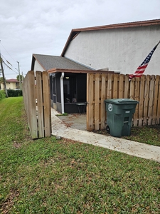 2070 Colonial Road, Fort Pierce, FL, 34950 | 2 BR for sale, Townhouse sales