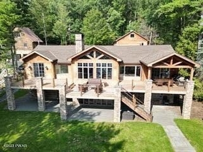 Home For Sale In Lakeville, Pennsylvania