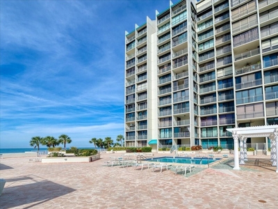 Stunning Clearwater Condo