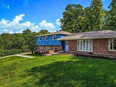 4 bedroom, Wyoming OH 45215