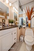 3100 S King Dr #1004, Chicago, IL 60616